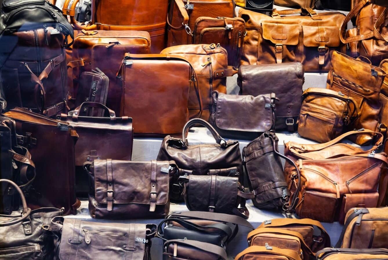 Step into the digital realm of unparalleled choices with “Bohe,” our flagship ecommerce venture.